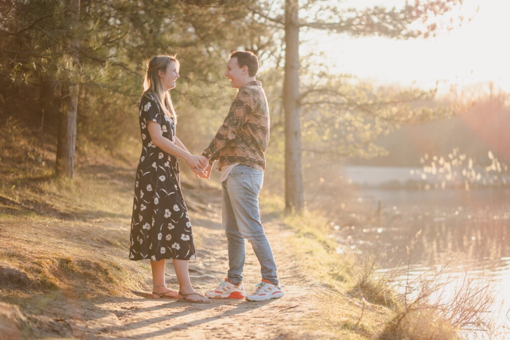 fotoshoot zonsondergang in de duinen